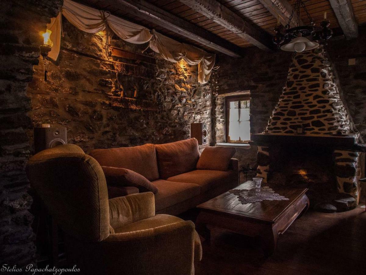 Villa Mansion Philoktitis Melivoia Esterno foto